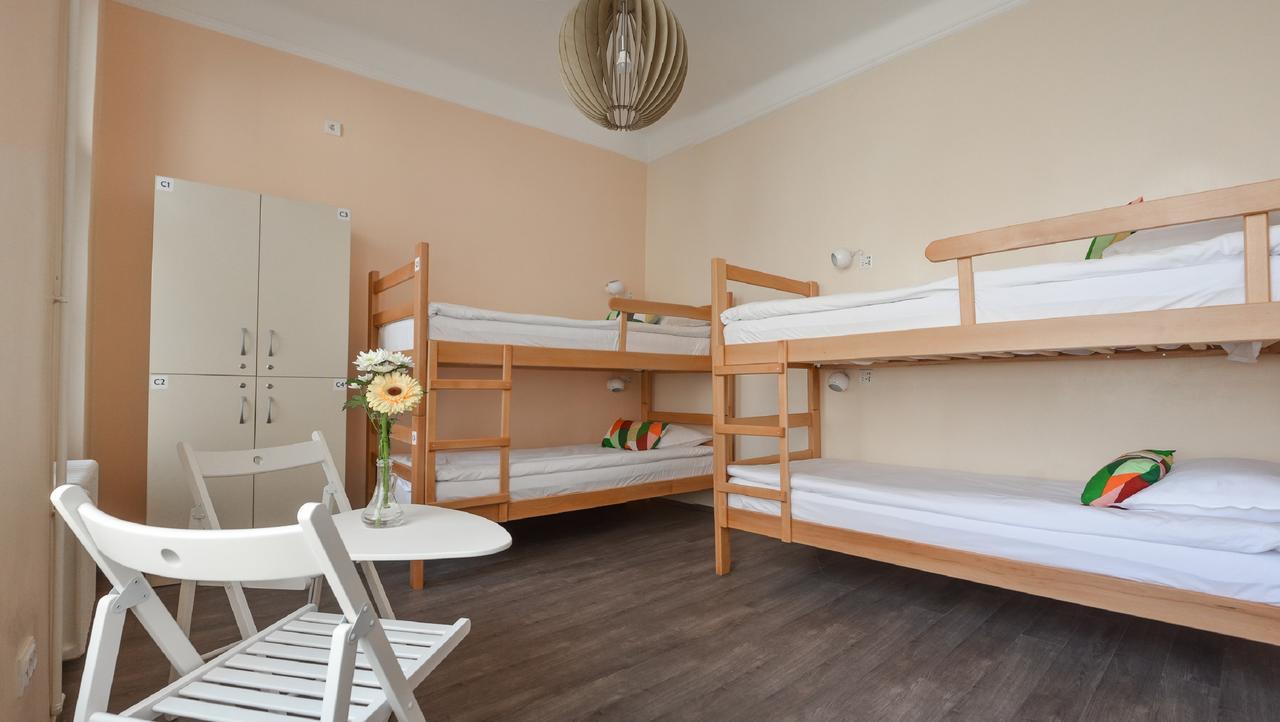 Roommates Hostel Βελιγράδι Εξωτερικό φωτογραφία